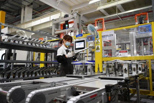 智說(shuō)中央經(jīng)濟(jì)工作會(huì)議精神①丨馮俏彬 從三個(gè)維度審視保持經(jīng)濟(jì)運(yùn)行在合理區(qū)間